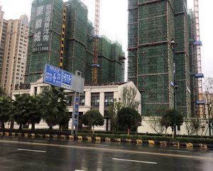 雅居乐星徽城4室2厅南