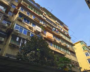 上营坊户型方正,采光好装修好,环镜优美近地铁中间楼层