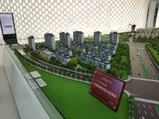 三居室 楼层好 随带看房 业主诚意出售