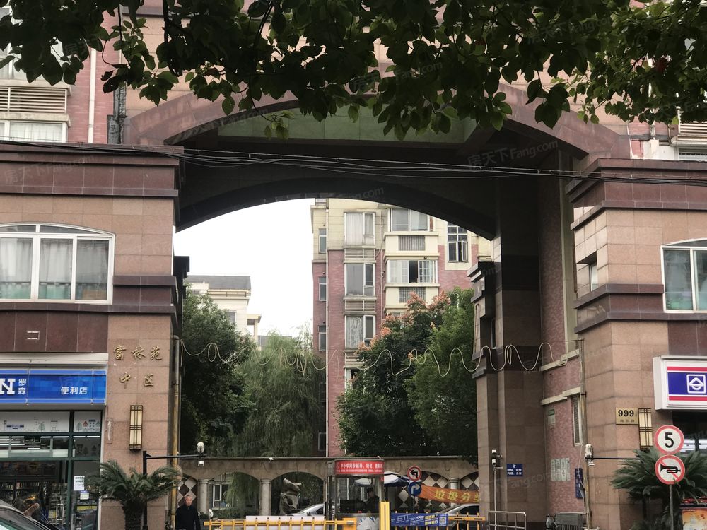 小区相关图