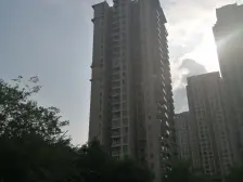 李家沱 曼哈顿城一期二房60万