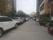 满五年,南北通透格局,自住装修,看房方便