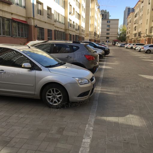  ��ɽ��УС��2��1��1��������1200.00Ԫ/�³��� 