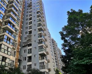 府河路苑3室2厅东南