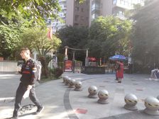 领馆区1号5室2厅西西北东东南