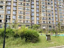 精装修可拎包入住景观楼层 满 五,唯 一 随时看房