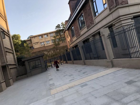 启迪协信中心公寓实景图
