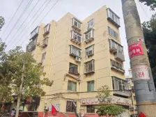 市府街6楼 南北通透 屋顶已加固 不漏雨