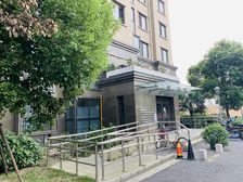 交通便利,主卧朝南,环境优美,居家装修