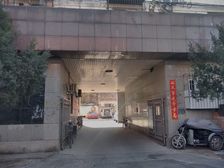 顺六条南北通透大两居中间楼层