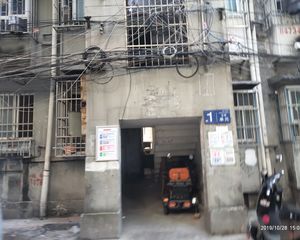 小高层电梯房南北户型中间楼层户型