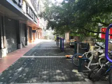 渝中区国际村,上四楼,二室一厅带阳台