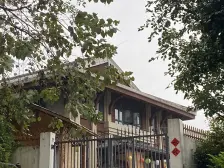 中式独栋别墅,现代风格带泳池,1亩花园,带4个车位