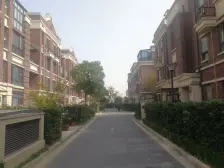 近21号线 好楼层 满五 诚心出售 随时看房飞机户型