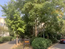 经典户型,房型好方正大气,精装修业主自住保养好可直入住