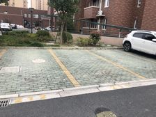 南北通透,业主诚意出售,看中可谈,各付各税,户型好