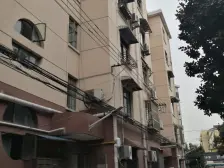 低楼层 南北两房 推窗见绿 近71路