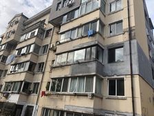 此房满2年拎包入住户型规整无坡