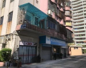 莞英离市区近3房户型朝南可加装加桥电梯