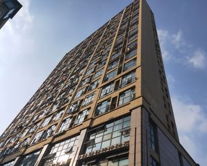 金色江南 52.3平 两房 诚心卖 朝东