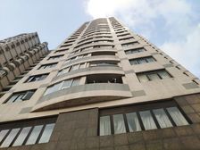 卫生间全明,大开间,品质小区,小区入口附近