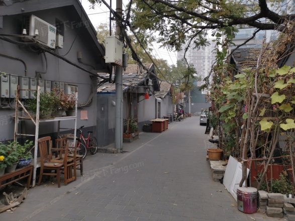 向军南里实景图