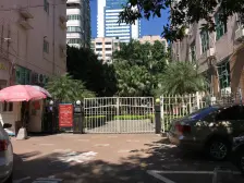 配套成熟,小高层有电梯,南向采光通风好,保养新净