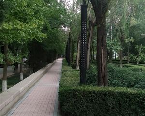 万源东里地铁八号线东西通透两居满五年