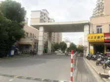 小区门口即万达交通便捷,生活圈丰富,学X齐全