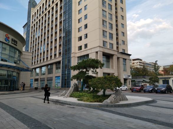 乐成豪丽实景图