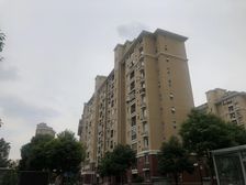 15号线永德路地铁口,飞机户型大三房,三房低总价!