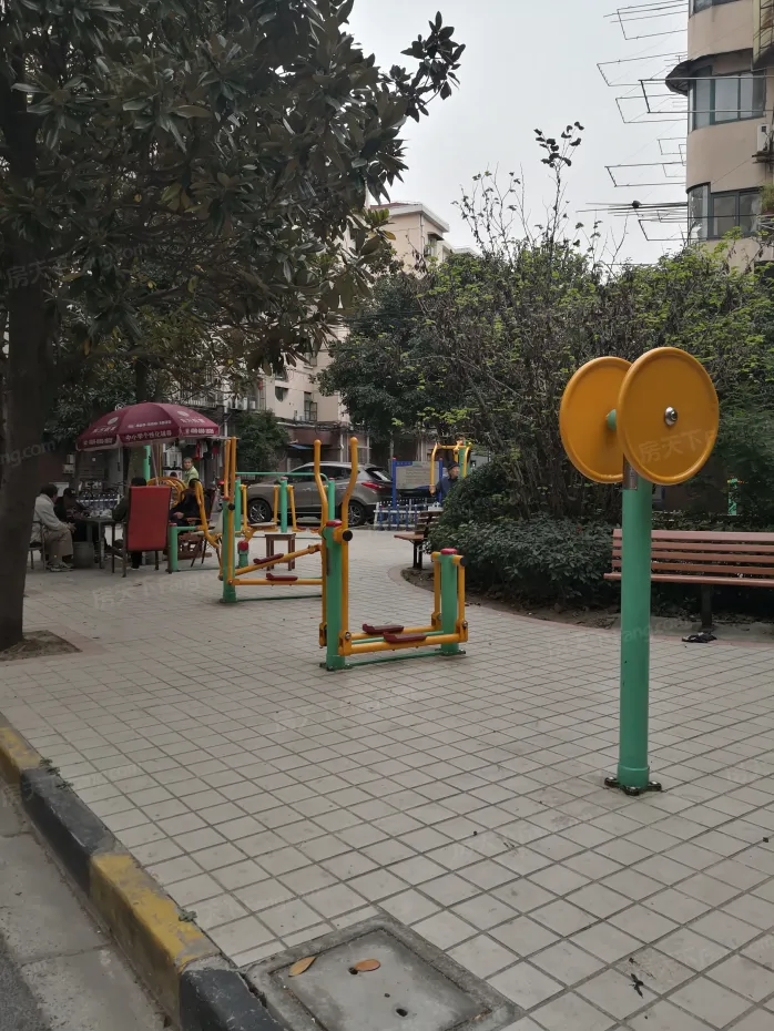 航东路750弄小区