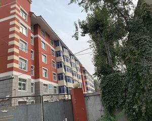 【西大望路甲27号院】| 位于北京市朝阳区西大望路甲20号院(复地首府)18号楼3至5层1单元302号的一宗住宅房地产