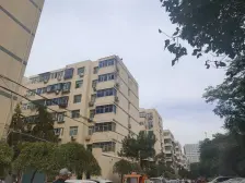 商城花园 4室1厅 南 北