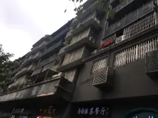 渝北区双龙大道小区4室2厅2卫南朝向95.00万元/套出售