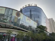 出行方便,户型方正 办公方便舒适,房东诚心出售