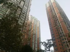 满5年唯一免个税1%标准1室1厅 中间楼层 诚心出售