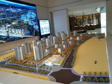 照母山 万科星光森林B区五房290万