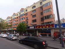 盛世嘉苑顶楼带家具家电拎包入住