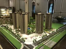 小区环境优美,房子户型方正,近万达近轻轨,交通便利