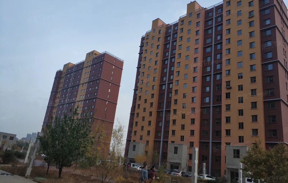 白云路 阳光尚品南区 精装八楼 南北通透 有本配贷 二手房