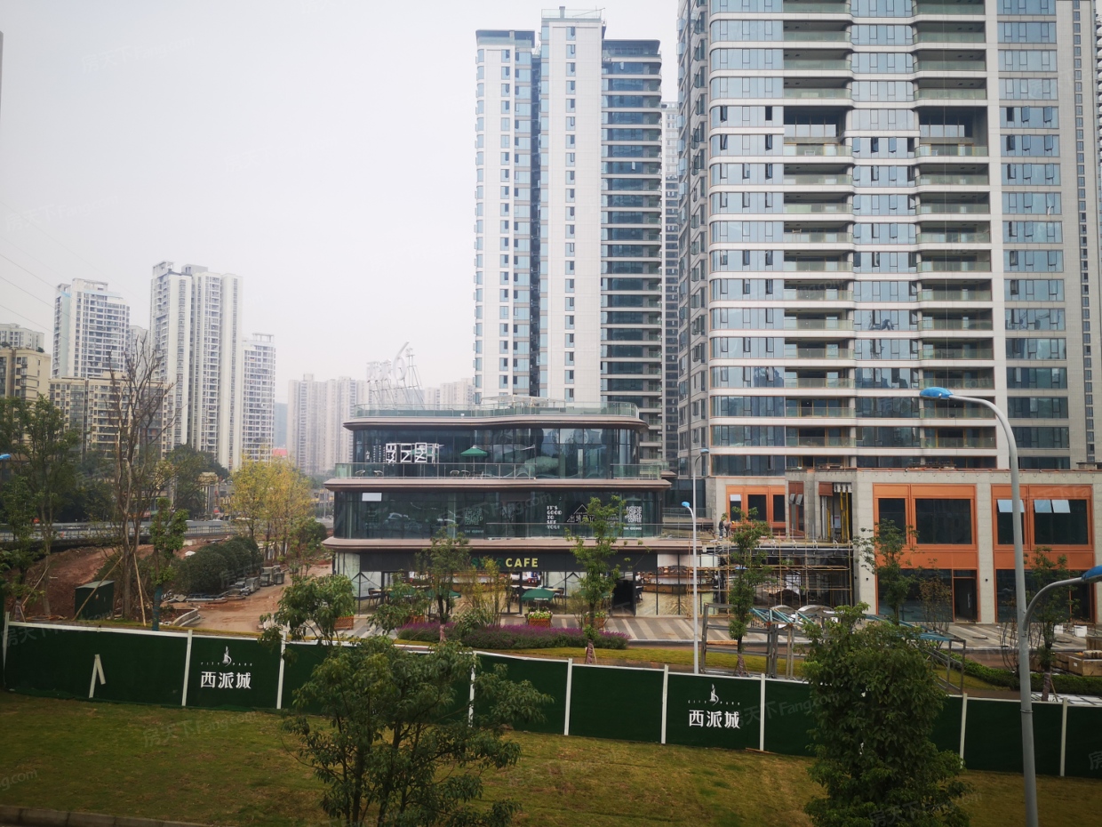 重庆西派城二期外立面图片