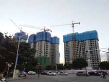 龙悦华府高层南向阳光房诚心出售