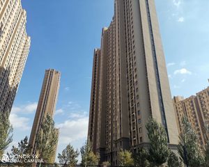 广龙苑小区三居室南北通透房本在手可按揭