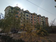 万和城步梯二楼南北通透标准两室配套齐全