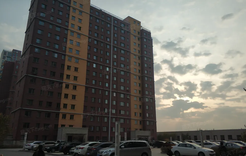 昆区 黄河大街 阳光尚品 精装修 三居 八楼 南北通透 全明