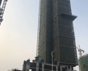 顶楼复式 上下两层使用空间 环境好湘江边丁字湾