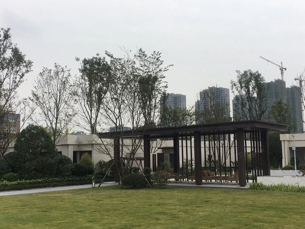 小区相关图