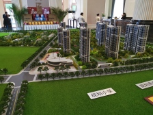 精装修大三房,户型好,中间楼层,大阳台