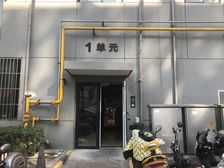 精装修空关有车位看房有钥匙诚心卖